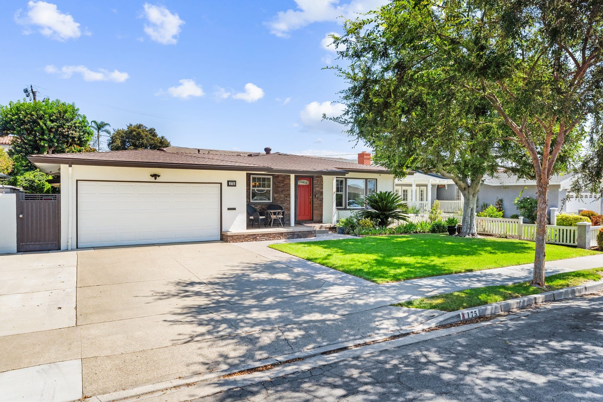 175 Orangewood Ln, Tustin — Sold